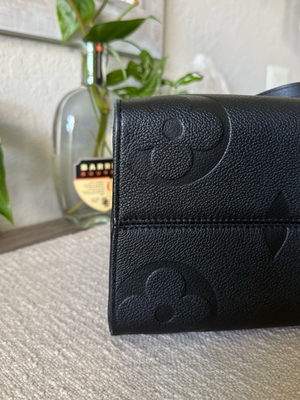 Louis Vuitton On The Go MM - Picture 7 of 12